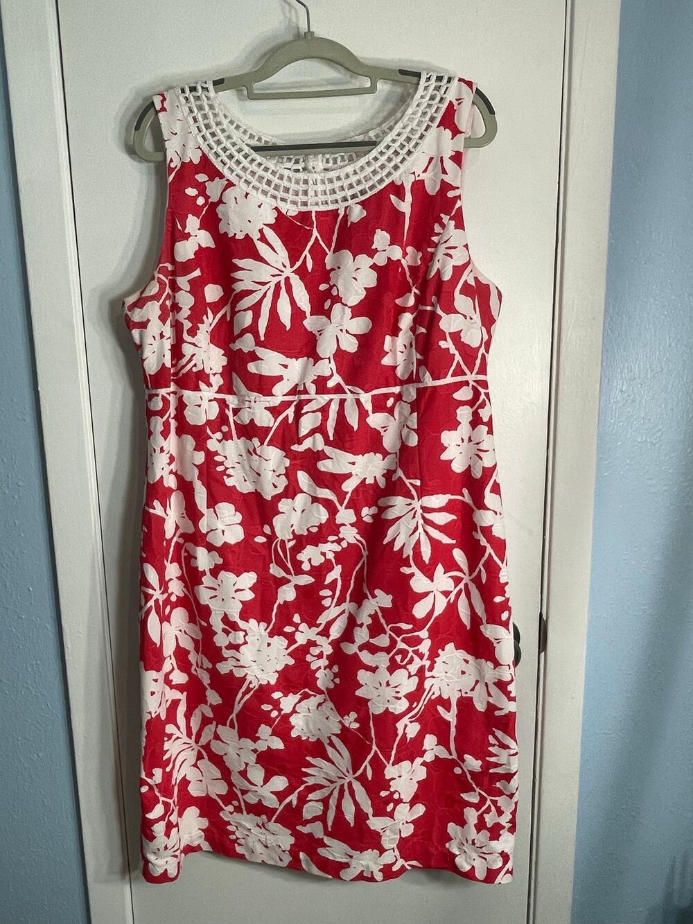 Rimini Dress Size 40 Pink Floral Textured Lace Trim Tropical Resort Preppy READ